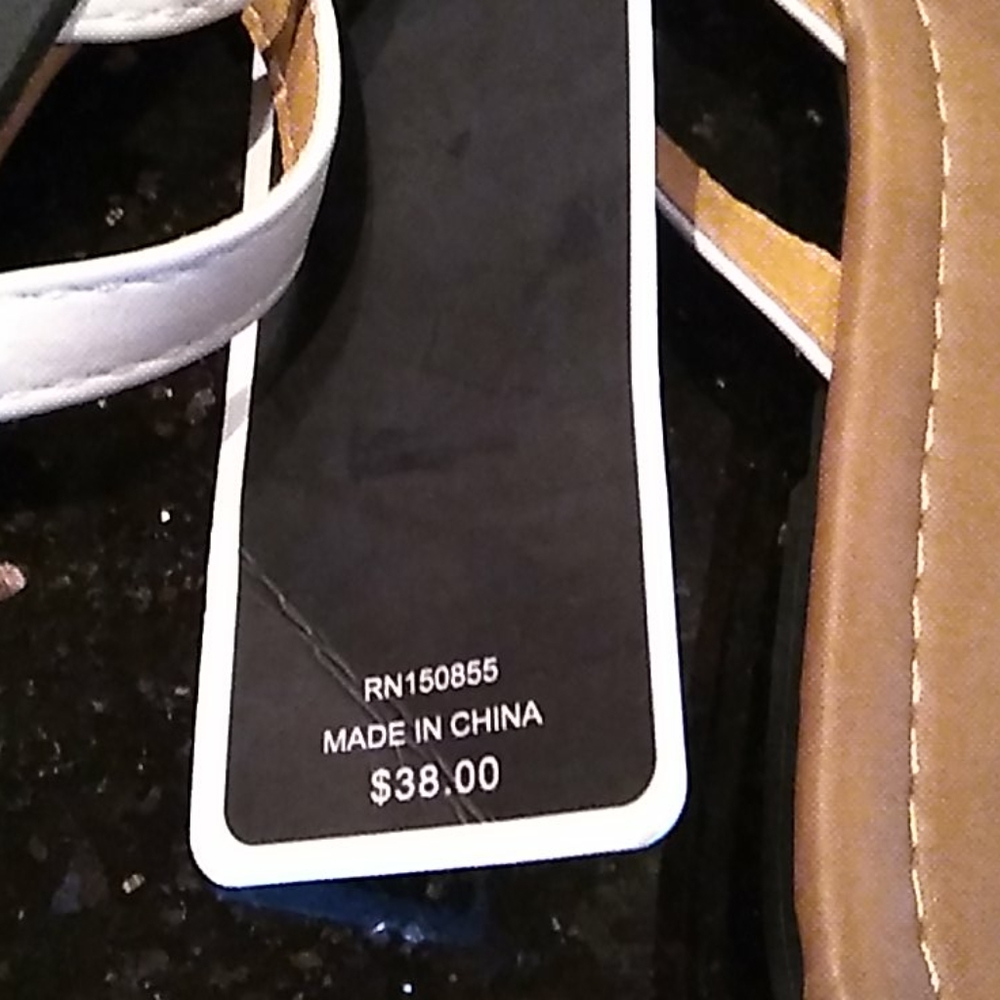 Shoes - Picture 5 of 5